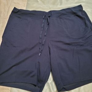 Navy blue shorts Athletic Works 16-18